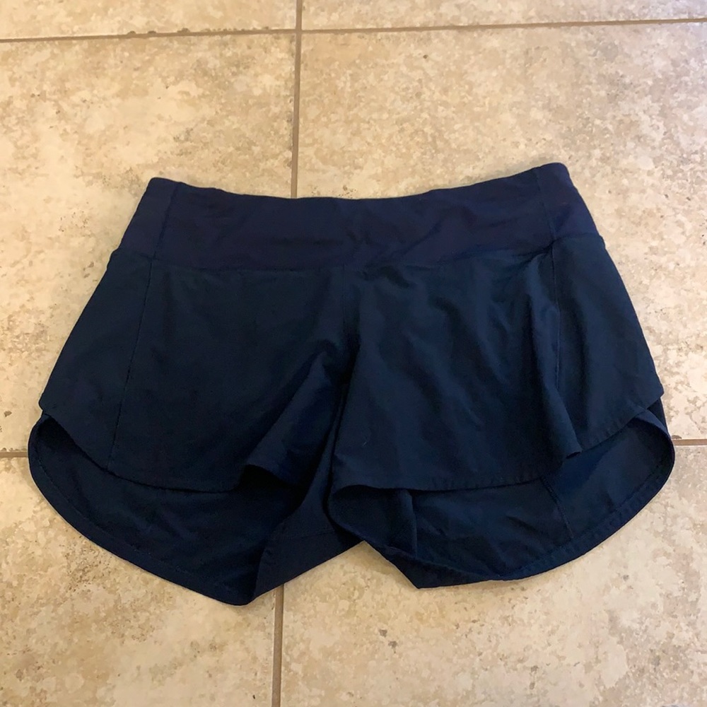 Great shorts, love the style, perfect condition!!